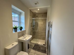 Photo 25- click for photo gallery